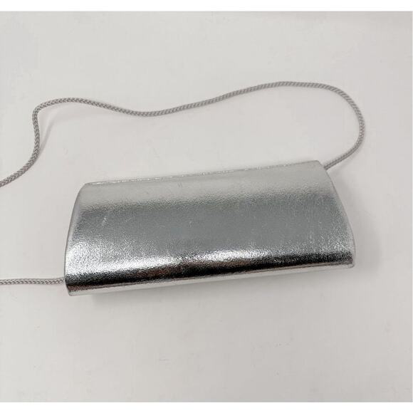 Vintage Touch of Nina Women's Metallic Magnetic Clutch Shoulder Bag Silver OS - Picture 9 of 12